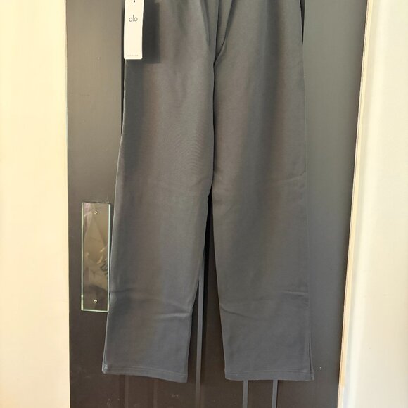 Alo Yoga Accolade Straight Leg Sweatpant – Anthracite – XS – NWT - Picture 4 of 7